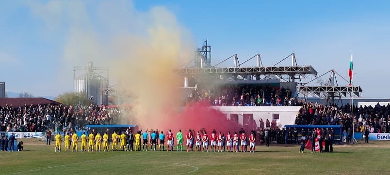 Съединение - Стадион